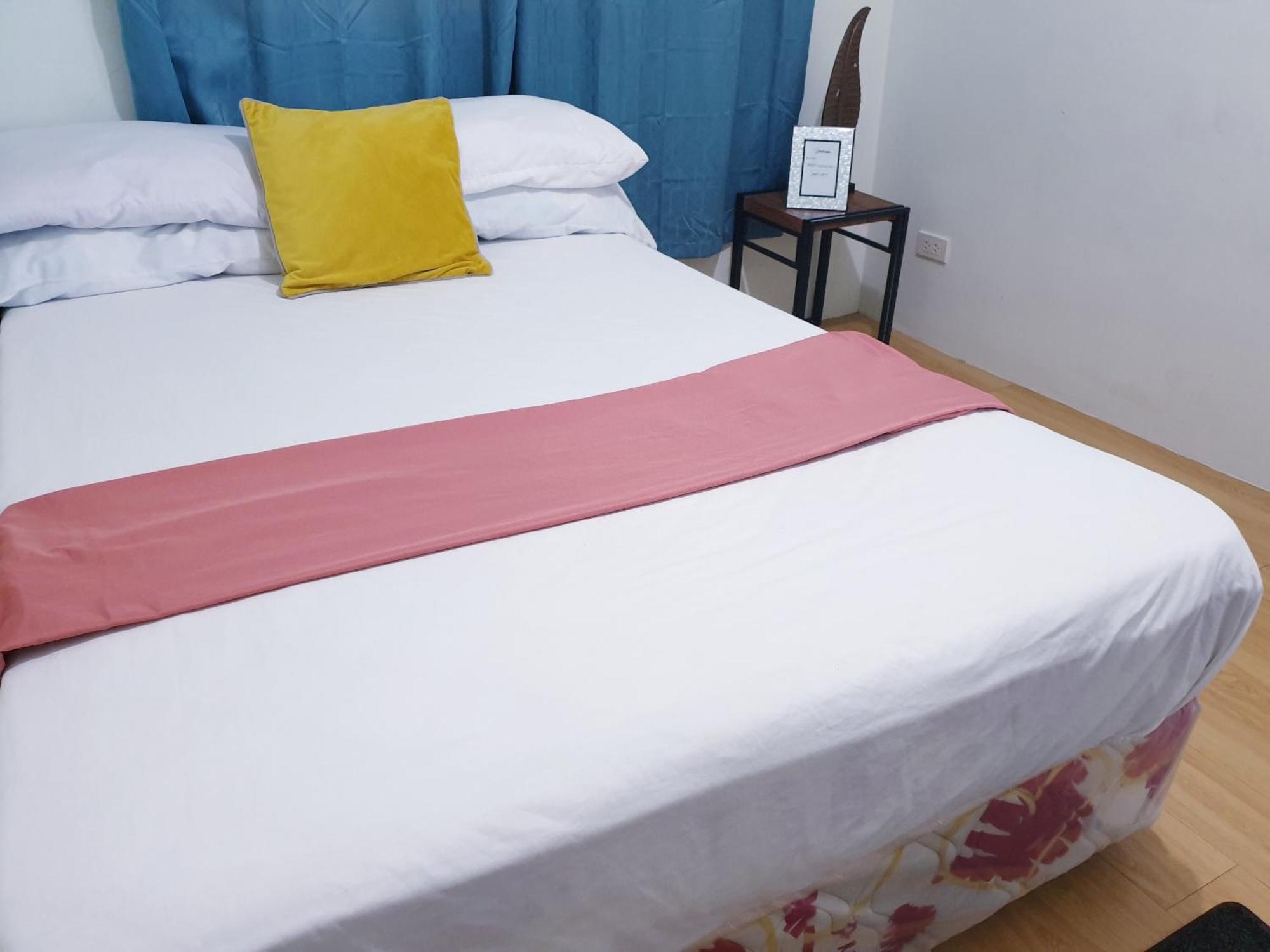 Ri'S One Oasis W Free Pool Back Of Sm City Mall Davao City Kamer foto